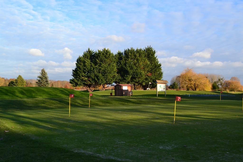 Golf De La Carte Hotel 3*